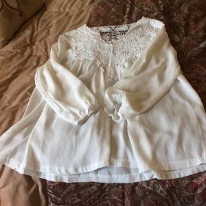 White blouse with lace